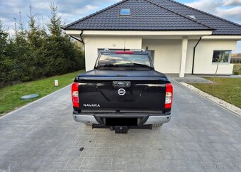 Nissan Navara 2 488 cm3 - 2