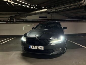 Škoda Superb Sportline - 2