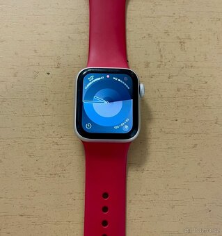 APPLE Watch SE 40 mm - 2