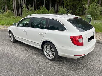 Škoda Superb 2 2.0 TDI 125KW 4x4 Elegance - 2