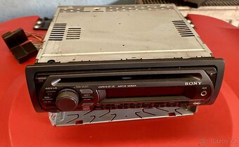 Autorádio SONY CDX-GT212 - 2