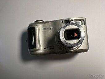 Retro fotoaparát Medion MD 40931 - 2