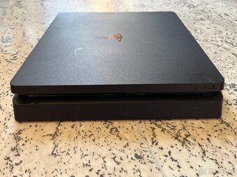 PlayStation 4 Slim 1TB - 2