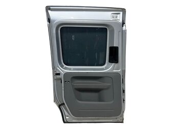 Levé boční dveře stříbrná metalíza LA7W VW Caddy 2k 2008 - 2