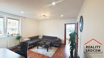 Pronájem bytu 3+kk s balkónem a parkováním, 56m2, ul. Slezsk - 2