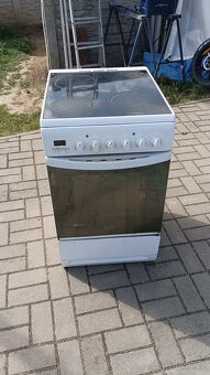 Elektrický sporák sklokeramický 50 cm. - 2