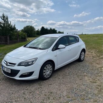 Opel Astra J - 2