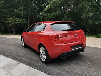 ALFA ROMEO GIULIETTA 2.0JTDM AUTOMAT - 2
