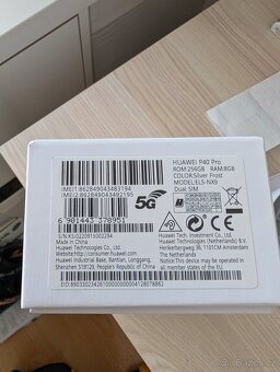 Krabička od Huawei P40 Pro - 2