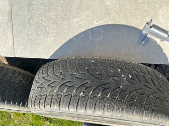 Zimni kola Nokia WR D3 185/60/15 - 2