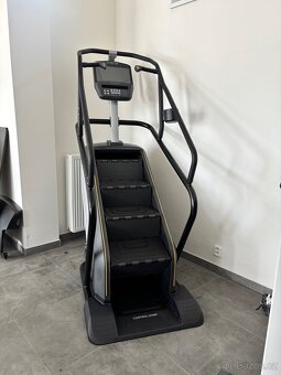 Matrix C7xi – profi schodový trenažér, dotyk, záruka,wifi - 2