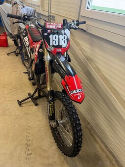 Honda CRF 250 2023 - 2