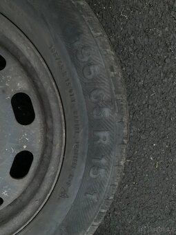 195/65/15 (6J X 15 H2 ET 38) Zimní sada pneu s disky - 2