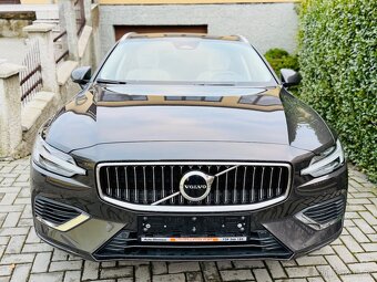 Volvo V60 T6 257kW Recharge 4x4 Koup.ČR,TAŽNÉ,2022,69tkm - 2