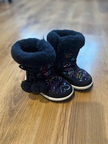 Dívčí sněhule - 2