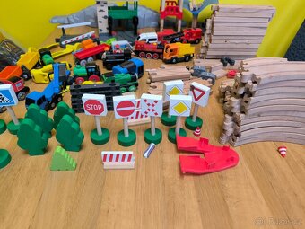 LIDL kolejnice a vláčky mix více stavebnic - 2