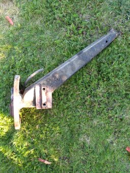 Zadní rameno Škoda Garde - 2