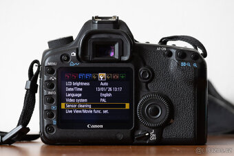 CANON 5D MARK II - cca 130 000 snímkov - 2