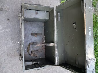 vojenská dřevěná bedna - 2