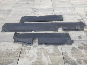 Plastové prahy BMW e32 - 2