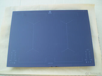 Indukční varná deska Electrolux EIV744 - 2