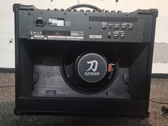 Boss Katana KTN-100 + ovládací pedalboard + kabely - 2
