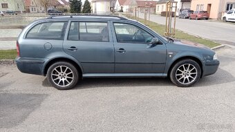 Škoda Octavia 1 - 2
