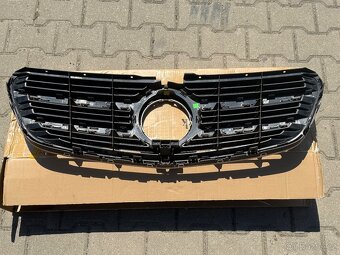Maska Gril Mercedes V - 2