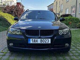 BMW E91 320i 110kW Kůže Navi Automat Panorama ALU R17 - 2