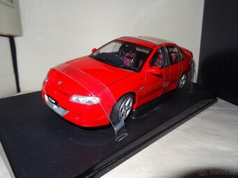 1:18 HSV vt2 clubsport AUTOART - 2