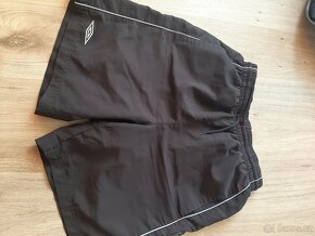 Šortky umbro vel.M 2kus - 2
