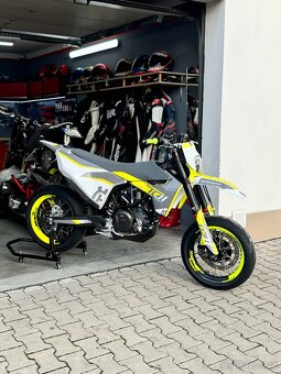 Husqvarna 701 - 2