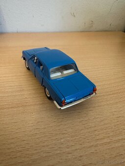 1:43-Volha GAZ-24 - 2