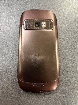 Nokia C7-00 - 2