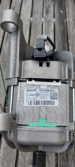 Motor z pračky - 2
