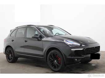Porsche Cayene 3.0 SE Hybrid 416PS 4x4 Pan Kůž Tažn Mem10/16 - 2