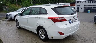 HYUNDAI i30 KOMBI 1,6i+LPG,r.v.2015,KLIMA,DOHODA - 2