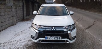 Mitsubishi Outlander 4x4 2,4 benzín 136 koní PLAG-IN - 2