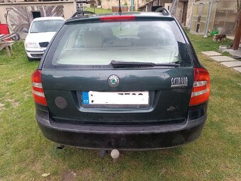 Škoda Octavia II Combi DSG - 2