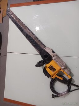 Pila Alligator DeWALT DWE398 - 2