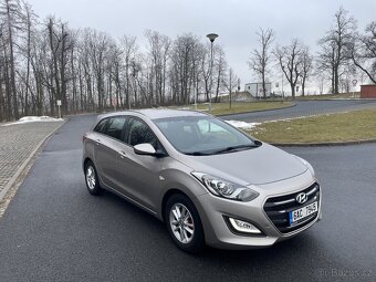 Hyundai i30 1.6 CRDi - 2