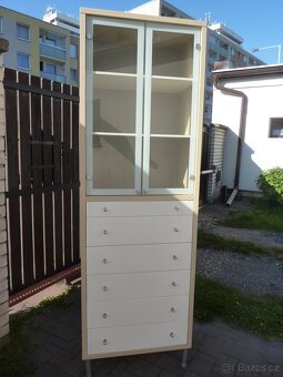 IKEA MAGIKER vitrina/úložná sestava se zásuvkami - 2