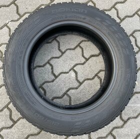 Zimní pneu Nokian 215/60 R17C, 215/60/17C - 2