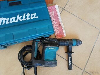 MAKITA HM0870C Sekací kladivo 5kg (1100W/7,6J), SDS-MAX - 2