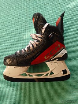 CCM Jetspeed FT6 PRO - 2