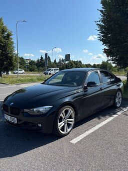 BMW F30 330i 185kw manuál - 2