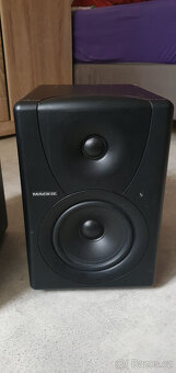 Mackie MR5 - 2