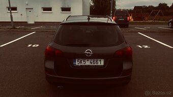 Opel Astra - 2