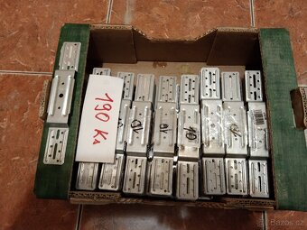 sádrokarton, folie, třmeny ,spojky, závěsy , těsnící pásky - 2