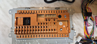 2DIN autorádio android 4/64GB Essgoo - 2